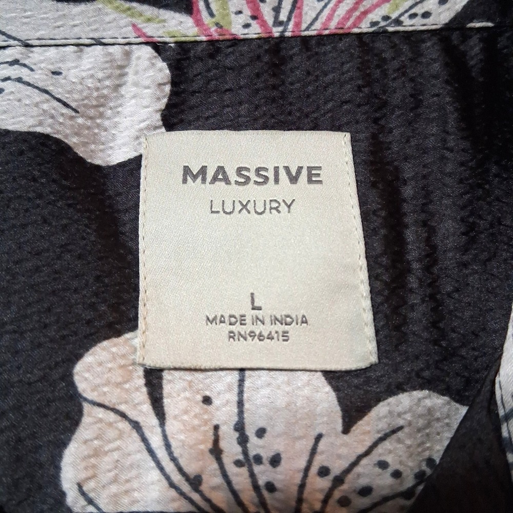 Massive Luxury Men L Button Down Casual Floral Hawiian Style Short Sleeve NWT - Picture 9 of 10